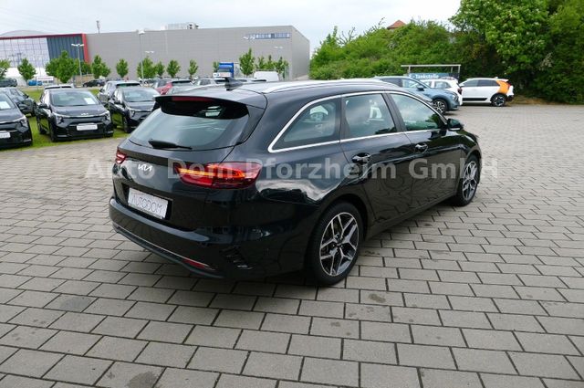 Kia CEED SW 1,5T DCT Spirit /Techno/UVO/NAVI
