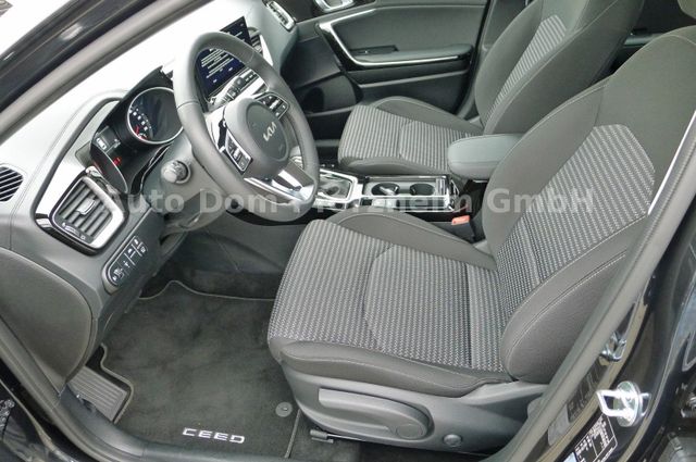 Kia CEED SW 1,5T DCT Spirit /Techno/UVO/NAVI