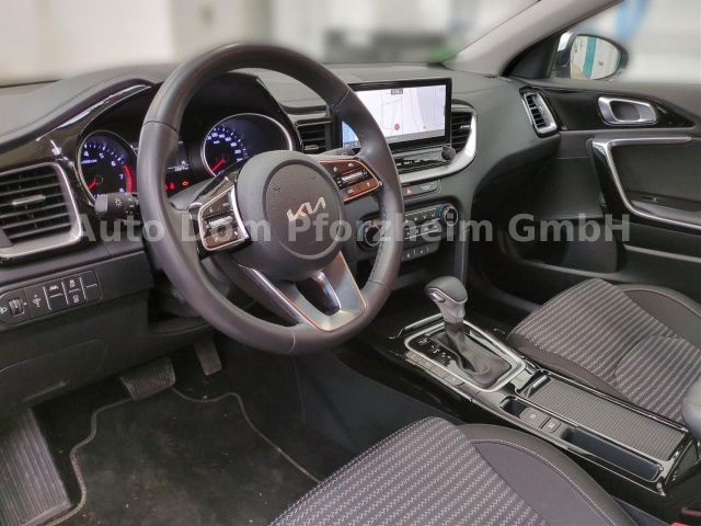 Kia Ceed 1.5T DCT 140 Vision / Komfort+/ Navi