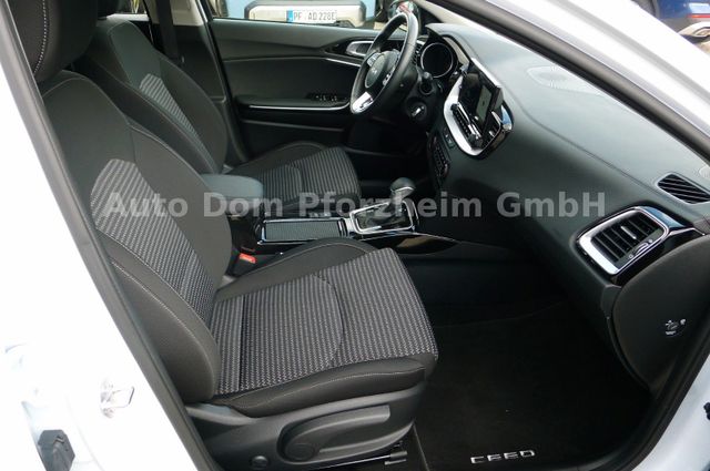 Kia Ceed 1.5T DCT 140 Vision / Komfort+/ Navi