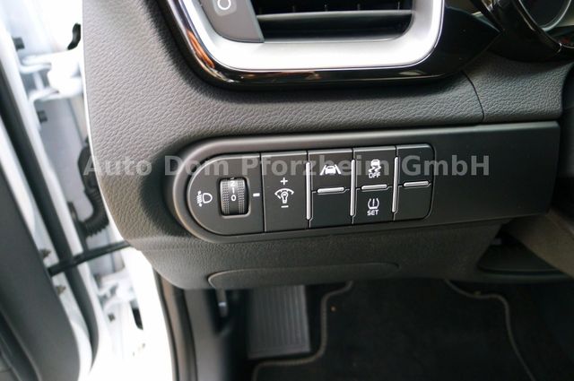 Kia Ceed 1.5T DCT 140 Vision / Komfort+/ Navi