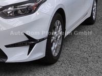 Kia Ceed 1.5T DCT 140 Vision / Komfort+/ Navi