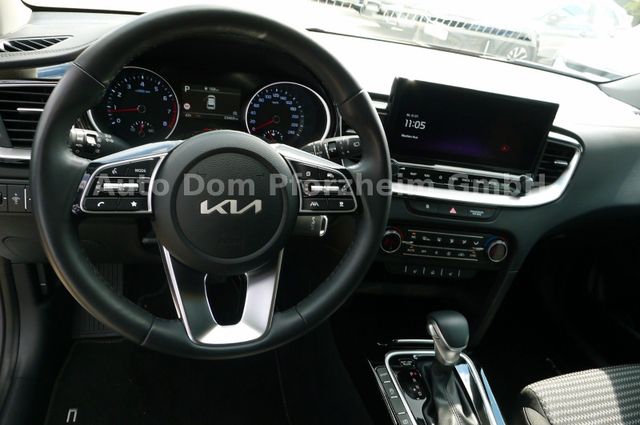 Kia Ceed 1.5T DCT 140 Vision / Komfort+/ Navi