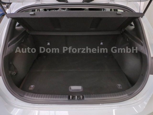 Kia Ceed 1.5T DCT 140 Vision / Komfort+/ Navi