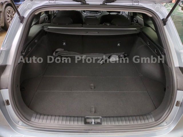 Kia CEED SW 1,5T DCT 48V Ultimate Edition/ AHK