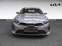 Kia CEED SW 1,5T DCT 48V Ultimate Edition/ AHK