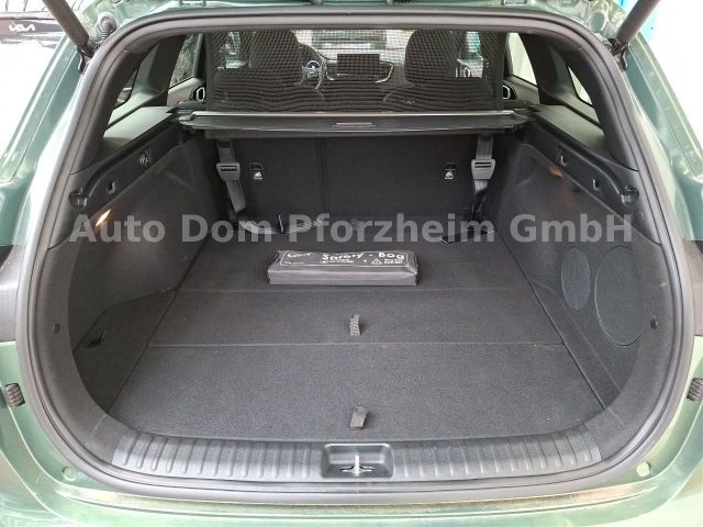 Kia CEED SW 1,5T DCT GT-Line/TECH/UVO/LED