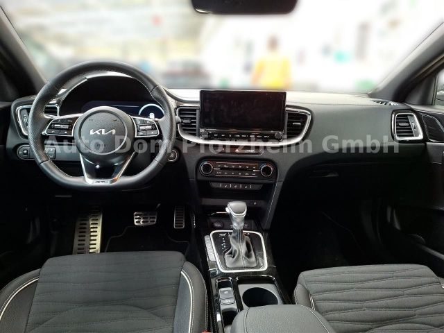 Kia CEED SW 1,5T DCT GT-Line/TECH/UVO/LED
