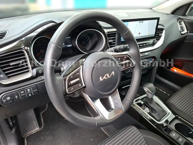 Kia Ceed SW 1.5 T-GDI 140 PS DCT Spirit/Navi/UVO