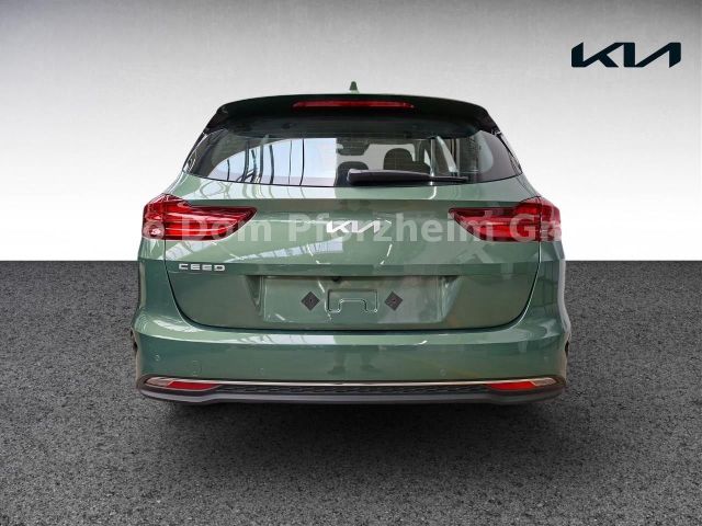 Kia Ceed SW 1.5 T-GDI 140 PS DCT Spirit/Navi/UVO
