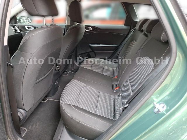 Kia CEED SW 1,5T DCT Spirit /UVO/NAVI