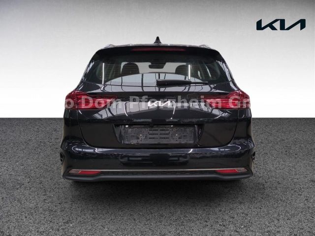 Kia Ceed SW 1.5T DCT Vision / Komfort+