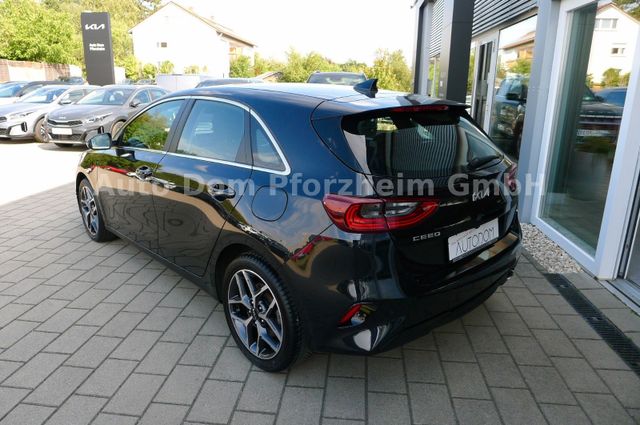 Kia Ceed 1.5T DCT7 SPIRIT /NAVI/UVO