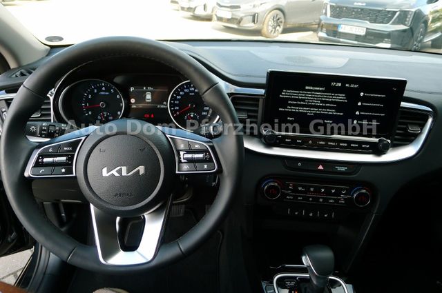 Kia Ceed 1.5T DCT7 SPIRIT /NAVI/UVO