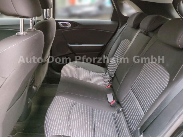 Kia Ceed 1.5T DCT7 SPIRIT /NAVI/UVO