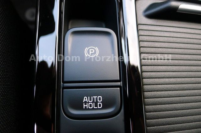 Kia Ceed 1.5T DCT7 SPIRIT /NAVI/UVO