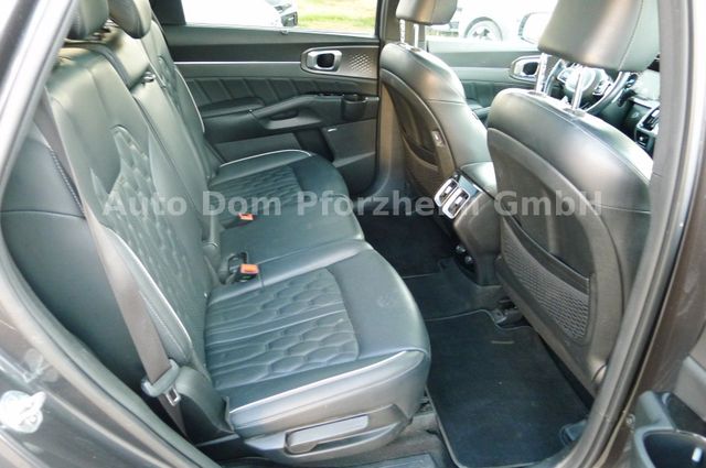 Kia Sorento 1.6 T PHEV AWD Platinum/Nappa/GD/HUD/AHK