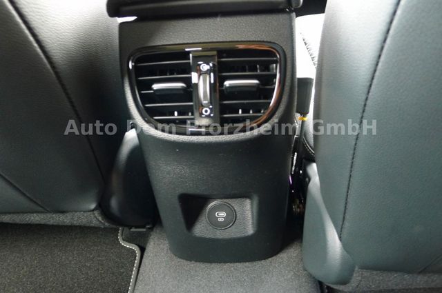 Kia XCeed 1.6T DCT Spirit XCL/NAVI/LED