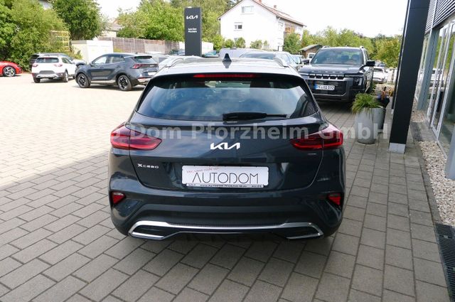 Kia XCeed 1.6T DCT Spirit XCL/NAVI/LED