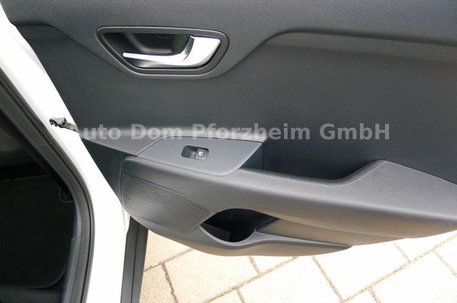 Kia Stonic 1.0 T-GDI DCT Vision/LED/NAVI