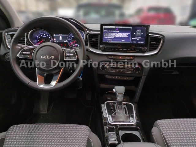 Kia Ceed 1.5T DCT7 SPIRIT /NAVI/UVO