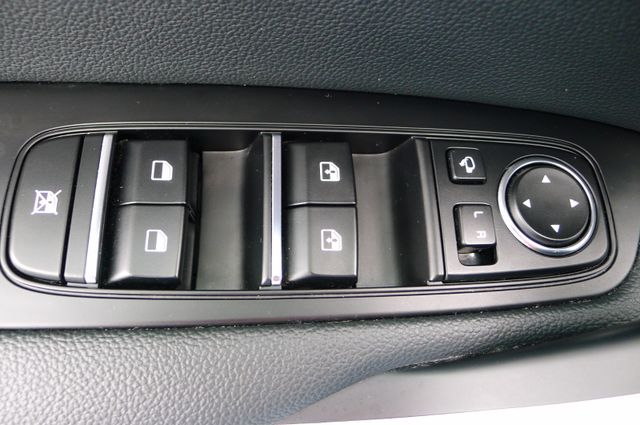 Kia Ceed 1.5T DCT7 SPIRIT /NAVI/UVO