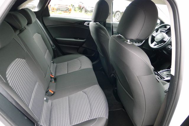 Kia Ceed 1.5T DCT7 SPIRIT /NAVI/UVO