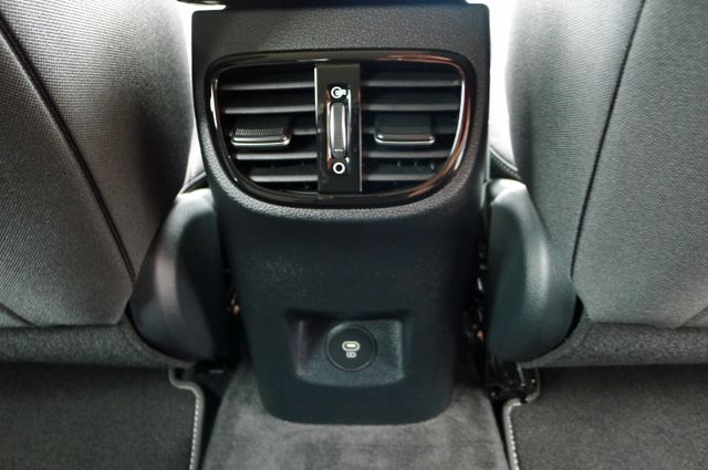 Kia Ceed 1.5T DCT7 SPIRIT /NAVI/UVO