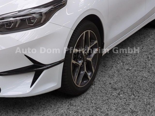 Kia Ceed 1.5T DCT7 SPIRIT /NAVI/UVO