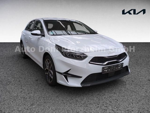 Kia Ceed 1.5T DCT7 SPIRIT /NAVI/UVO