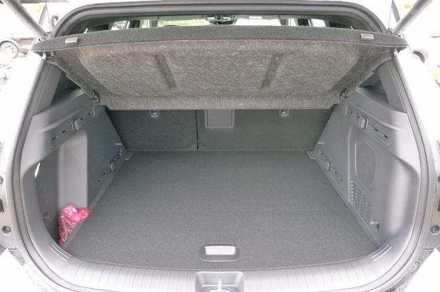 Kia Seltos 1.6T 180 DCT X-Line GD