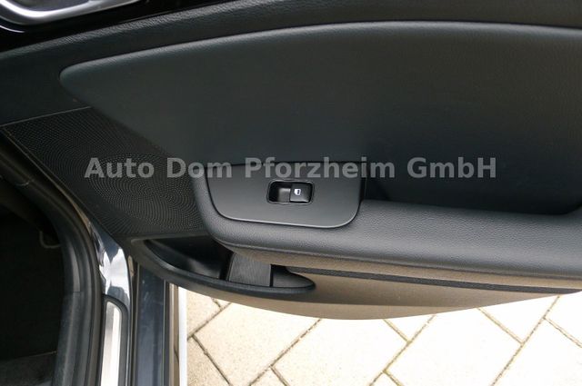 Kia Ceed 1.5T DCT7 GT-Line NAVI/LED/JBL-Sound