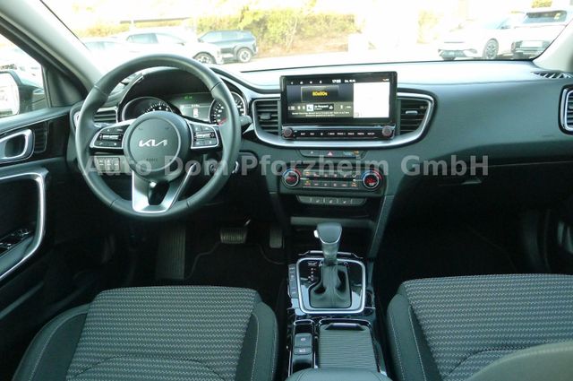 Kia Ceed SW 1.5 T-GDI 140 PS DCT Spirit/Navi/UVO