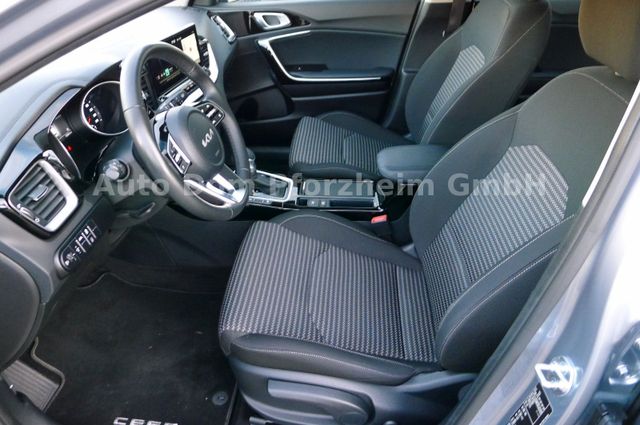 Kia Ceed SW 1.5 T-GDI 140 PS DCT Spirit/Navi/UVO