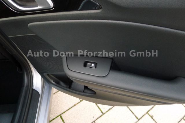 Kia Ceed SW 1.5 T-GDI 140 PS DCT Spirit/Navi/UVO
