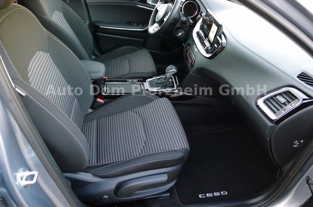 Kia Ceed SW 1.5 T-GDI 140 PS DCT Spirit/Navi/UVO