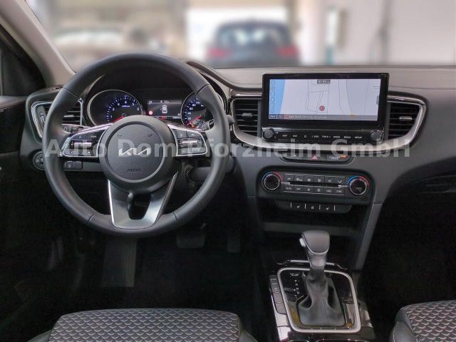 Kia XCeed 1.6T VISION DCT KOM+/NAVI/UVO/LED