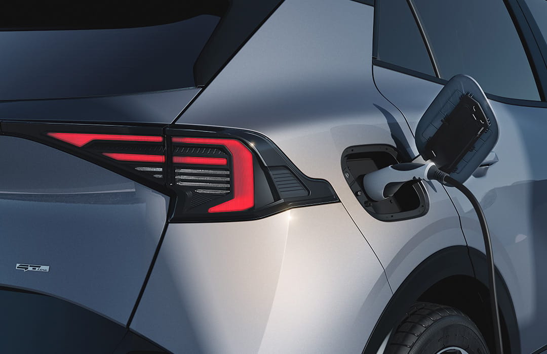 Veredelte Heckpartie mit markanten SUV-Details
